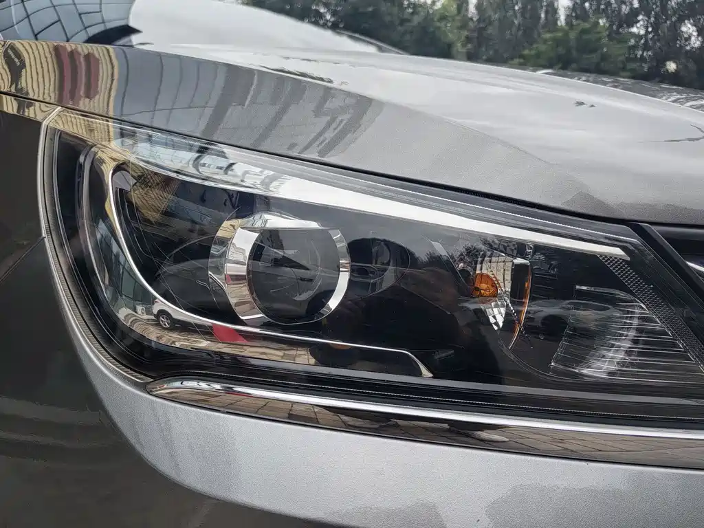 Baojun 310W — миниатюра 18