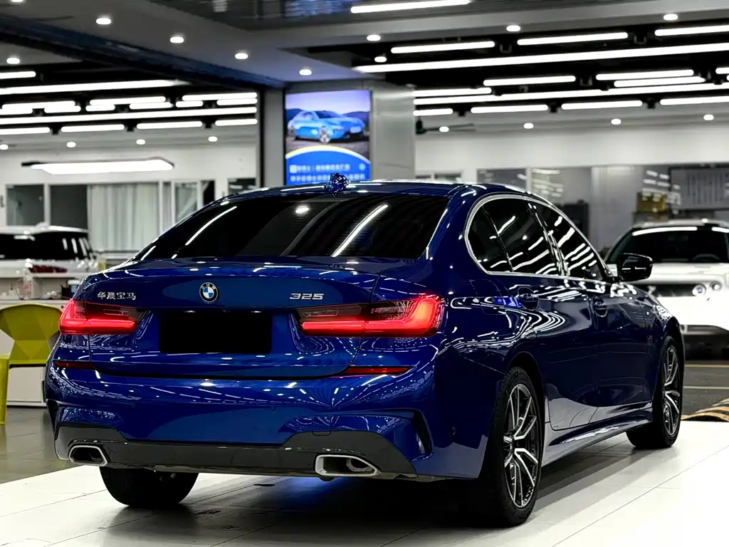 BMW 3 Series — миниатюра 6