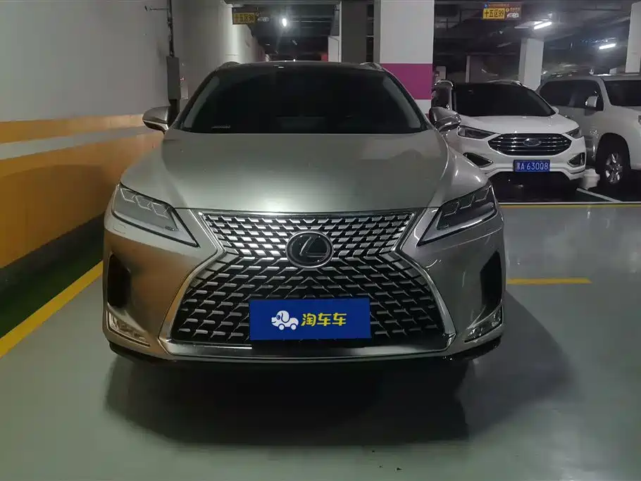 Lexus RX 2021 300