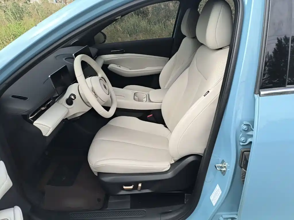 Baojun Yunhai — миниатюра 15
