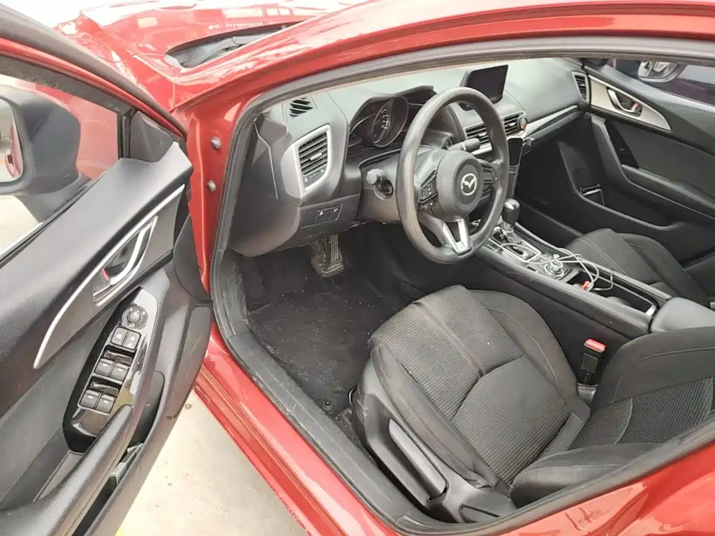 Mazda 3 Axela — миниатюра 16