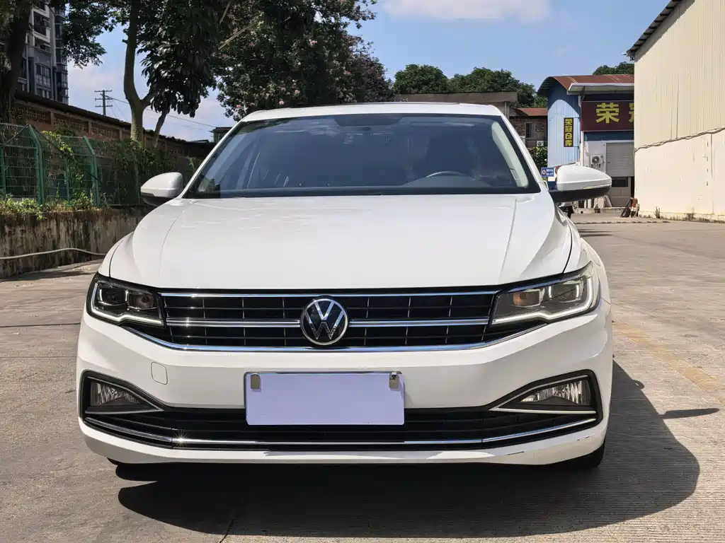 Volkswagen Bora — миниатюра 4