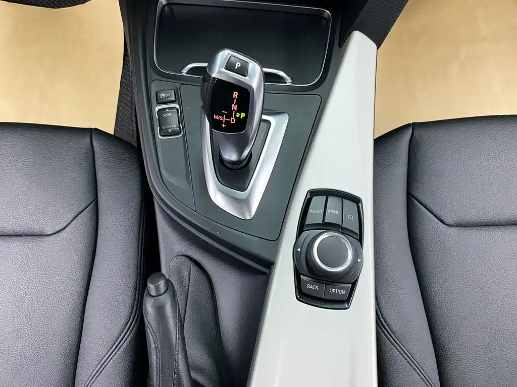 BMW 4 Series — миниатюра 17