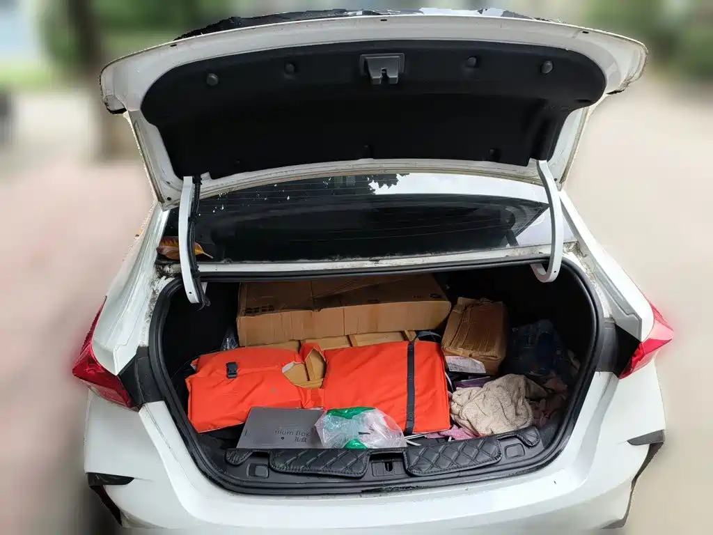 Buick Verano — миниатюра 15