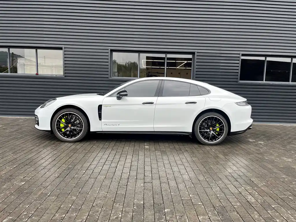 Porsche Panamera Hybrid — миниатюра 3