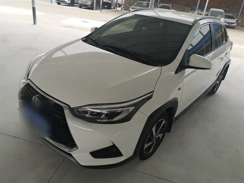 Toyota Yaris L 2020