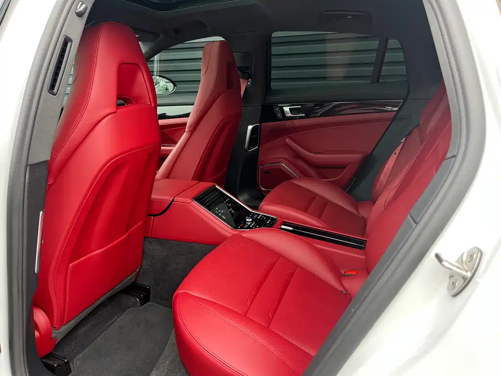 Porsche Panamera Hybrid — миниатюра 7