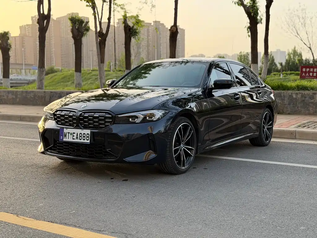 BMW 3 Series 2024