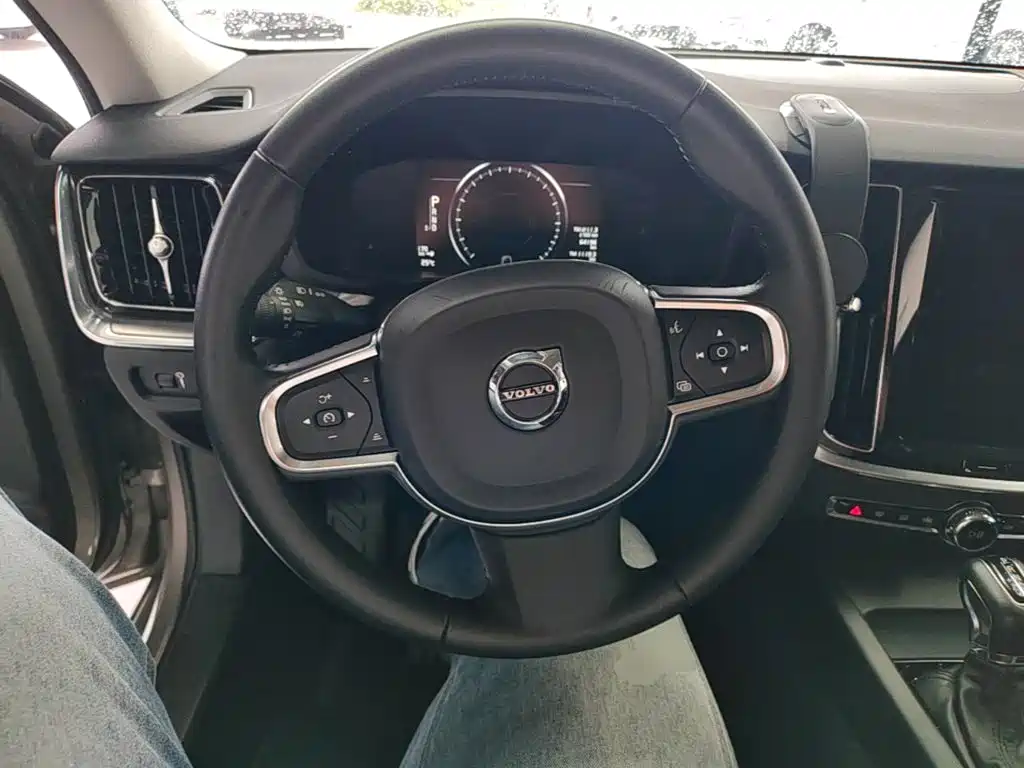 Volvo S60 — миниатюра 11