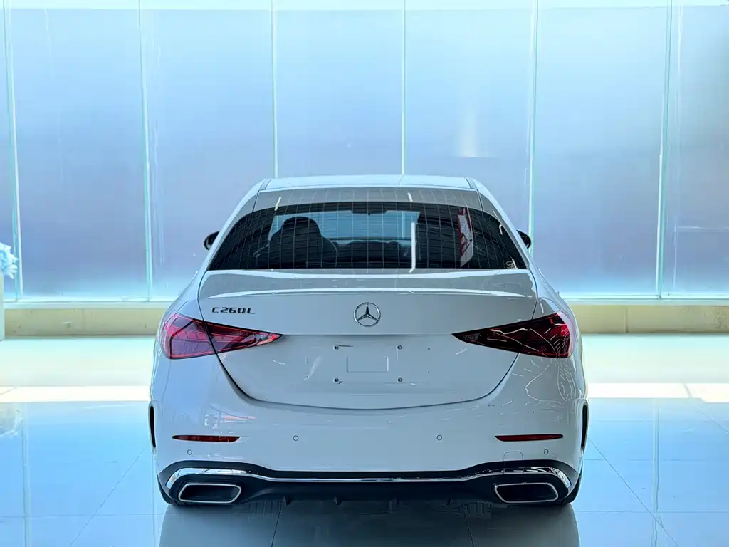 Mercedes-Benz C-Class — миниатюра 5