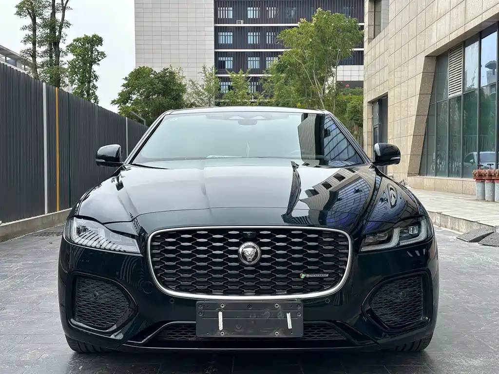 JAGUAR  XFL