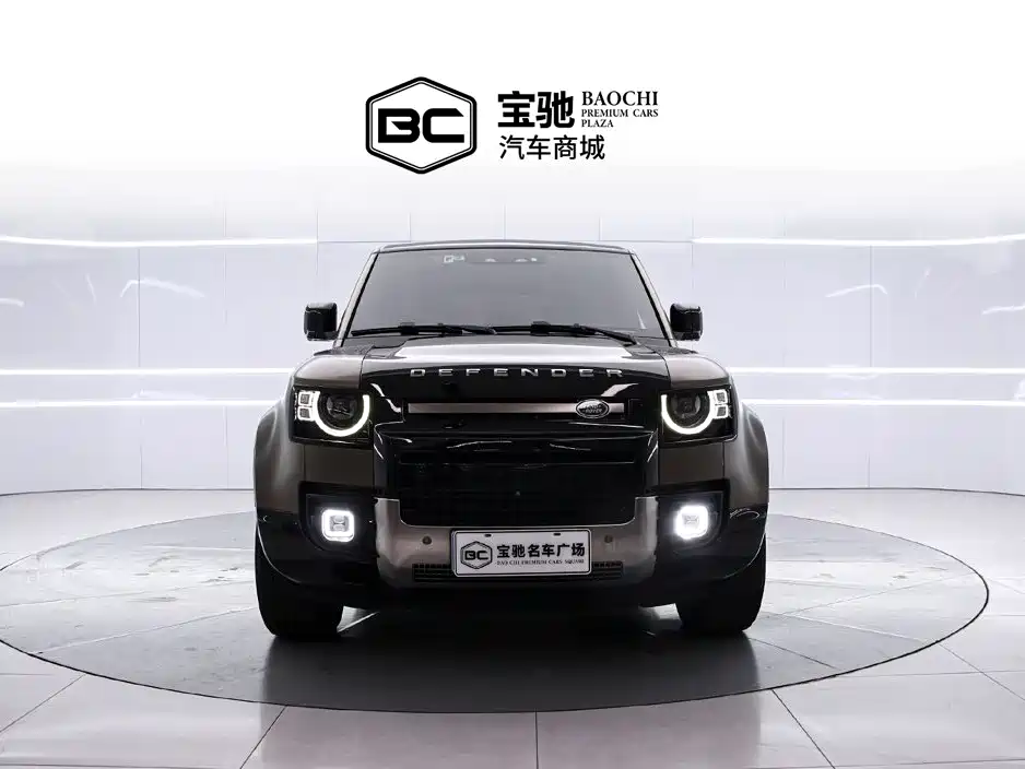 Land Rover Defender — миниатюра 2