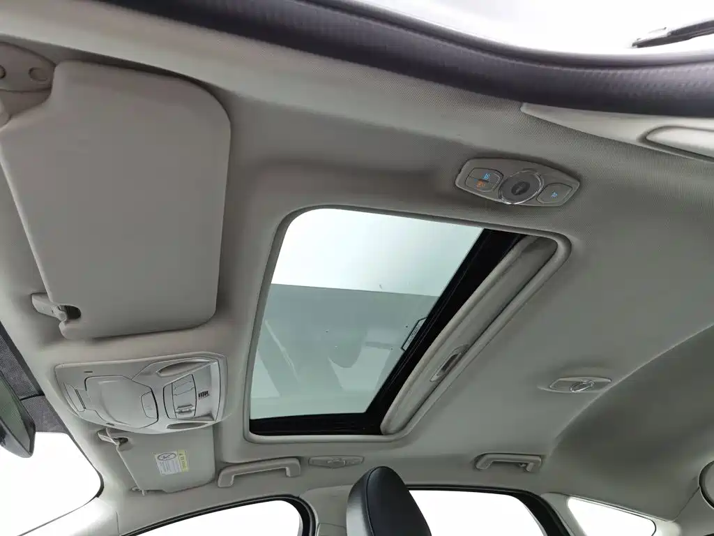 Ford Focus — миниатюра 14