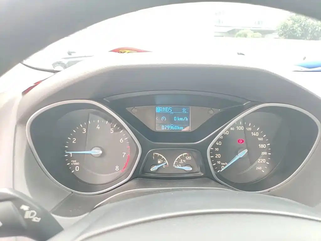Ford Focus — миниатюра 12