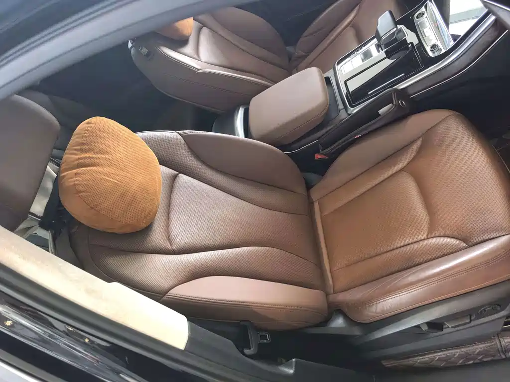 Audi Q7 — миниатюра 25