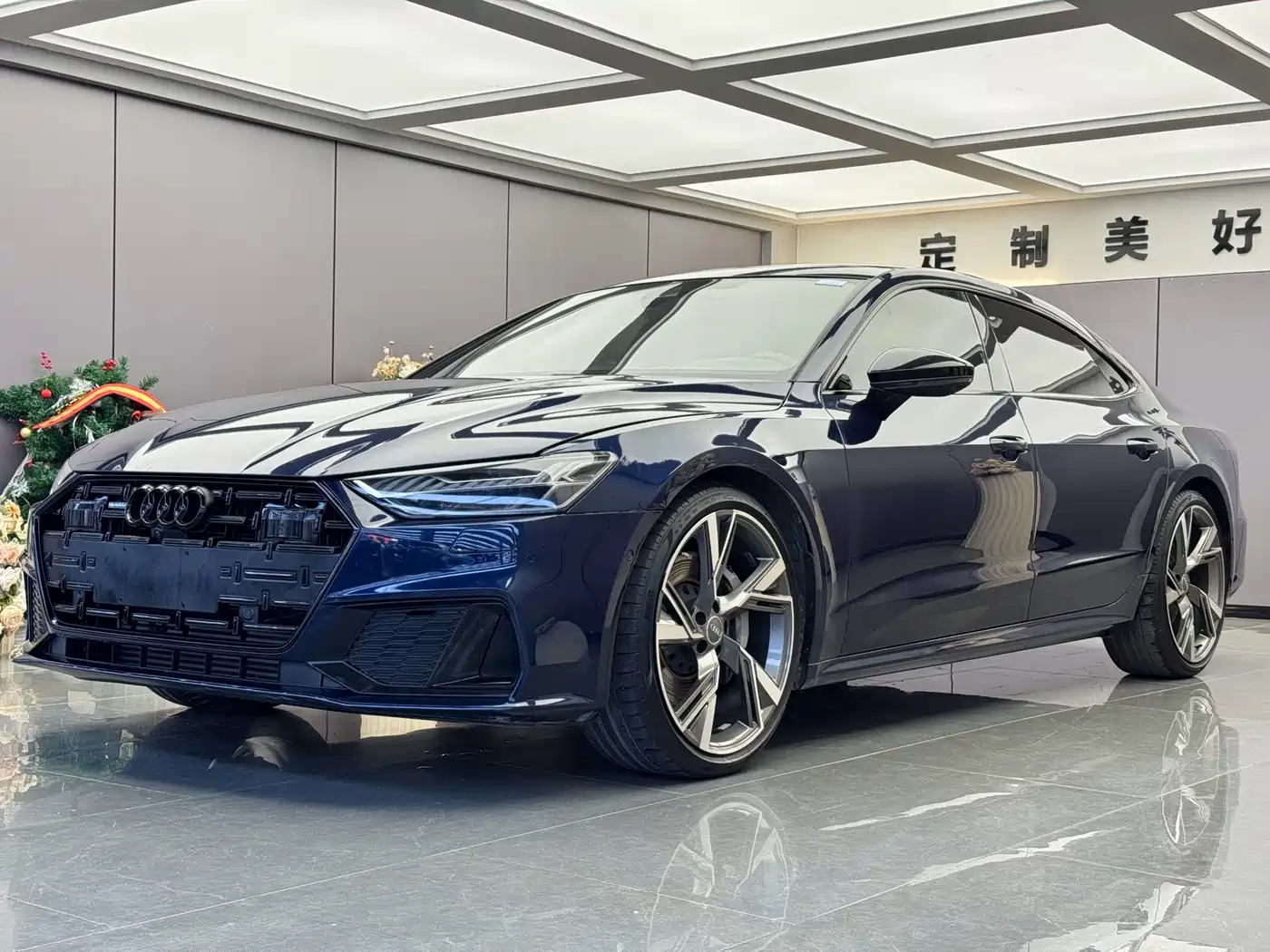 奥迪A7L 2022款 55 TFSI quattro S-line edition one先行版 2021