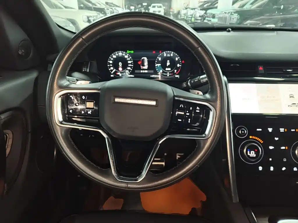 Land Rover Discovery Sport — миниатюра 11