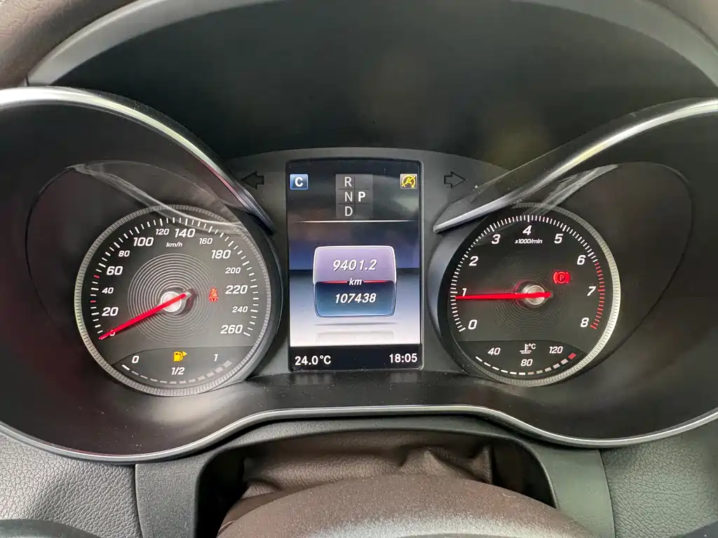 Mercedes-Benz GLC — миниатюра 13