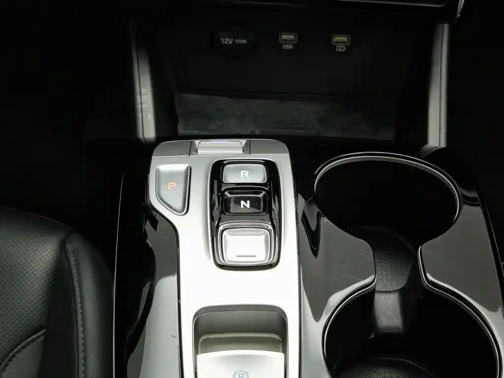 Hyundai Tucson — миниатюра 15