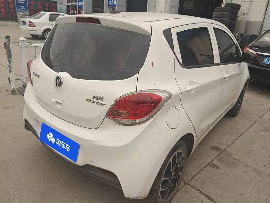 Changan Benben E-Star — миниатюра 3
