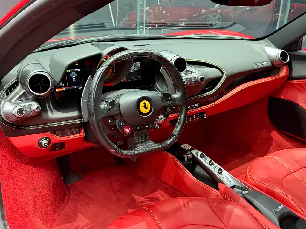 Ferrari F8 Tributo 3.9T V8, фото 10