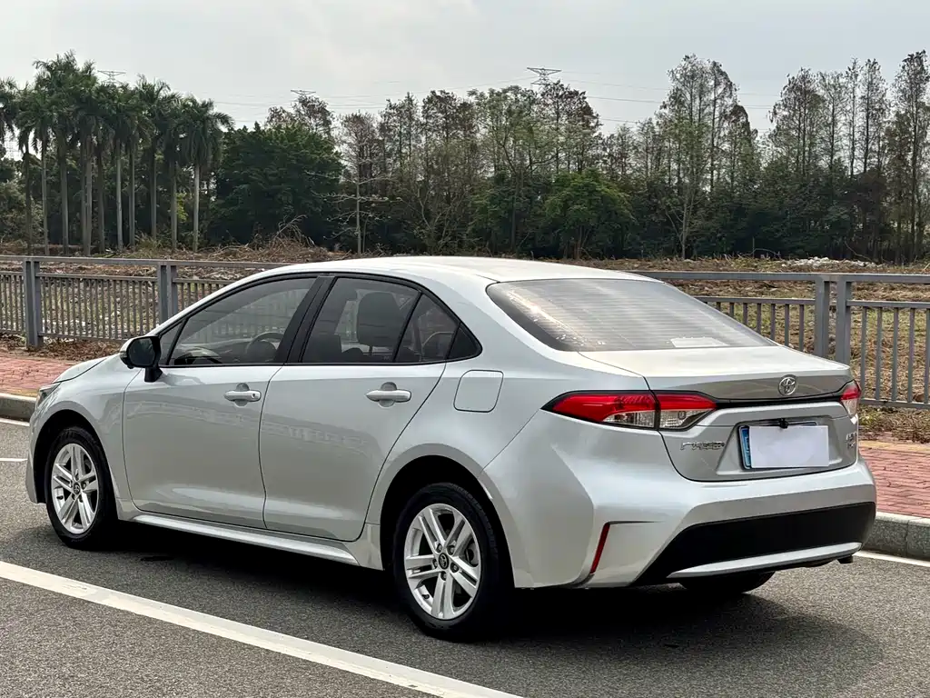 Toyota Corolla Levin 2021 185T CVT
