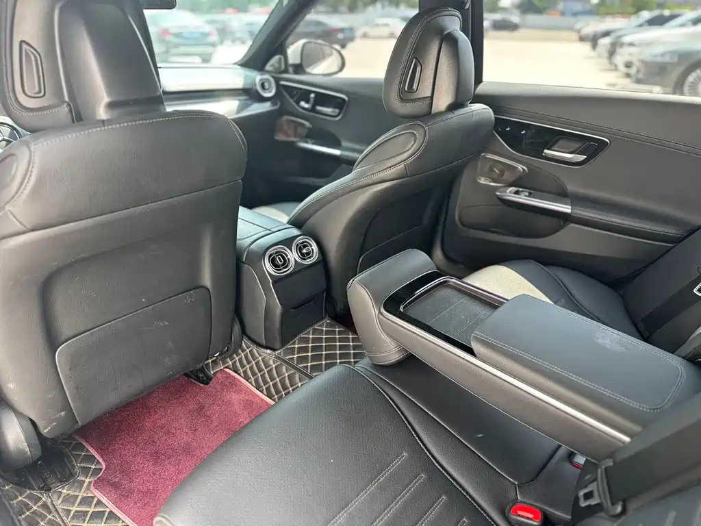 Mercedes-Benz C-Class — миниатюра 9