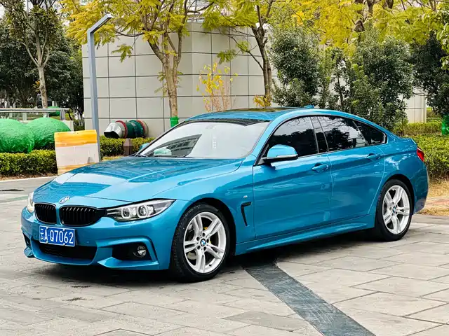BMW 4 SERIES