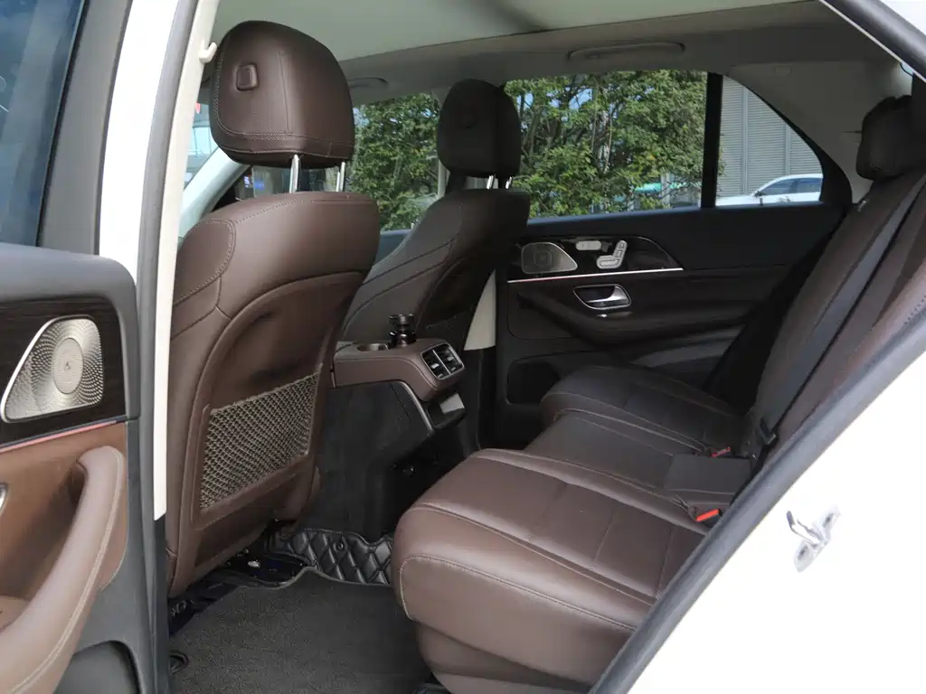Mercedes-Benz GLE (Import) — миниатюра 6