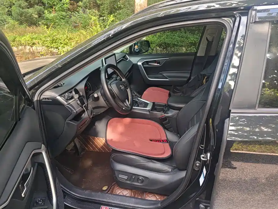 Toyota Wildlander — миниатюра 9
