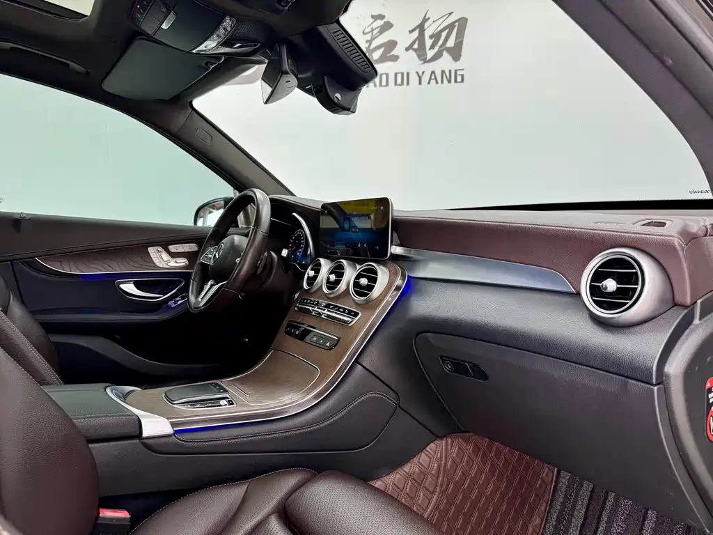 Mercedes-Benz GLC — миниатюра 15