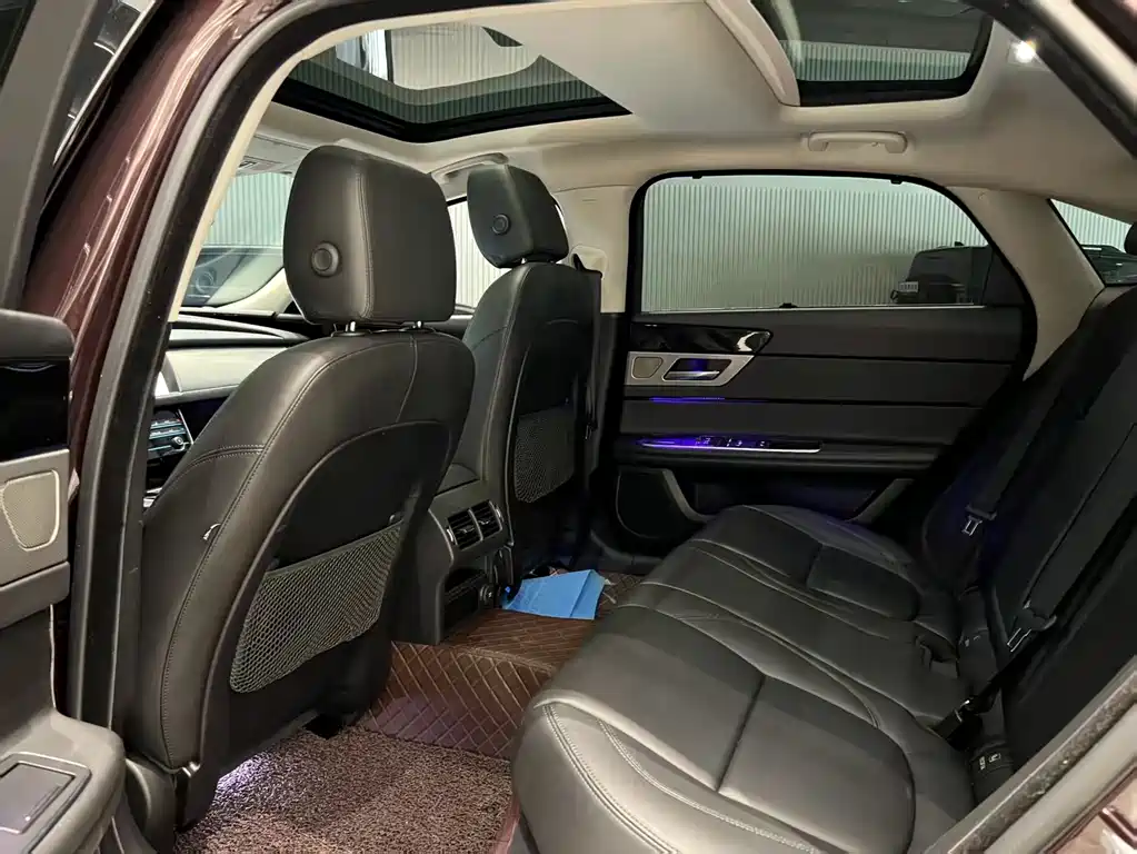 Jaguar XFL 2021 XFL 2.0T P200 Elite Luxury
