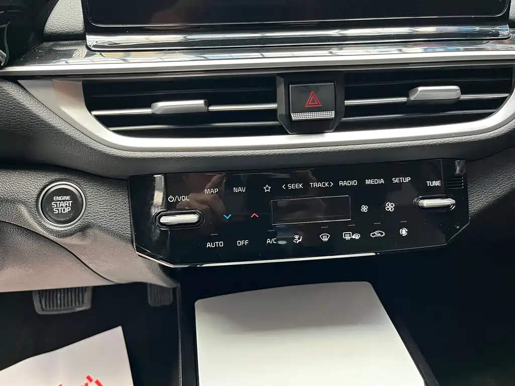 Kia K3 — миниатюра 14