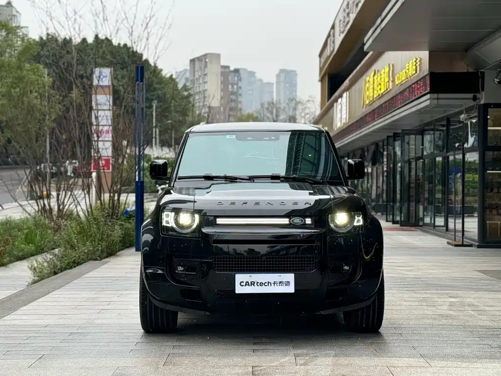 Land Rover Defender — миниатюра 2