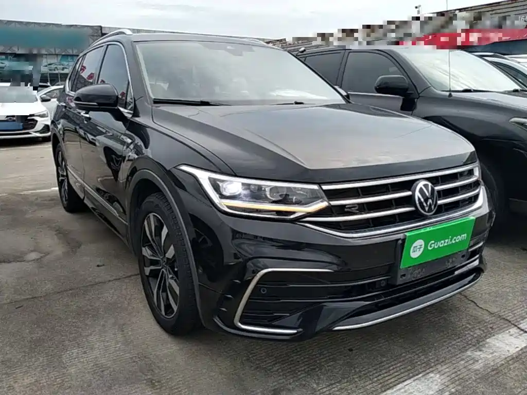 Volkswagen Tiguan L L 2023 330TSI AT R-Line