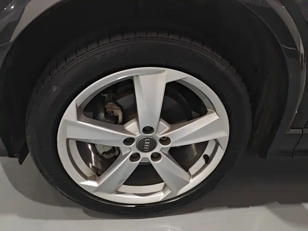 Audi Q2L — миниатюра 23