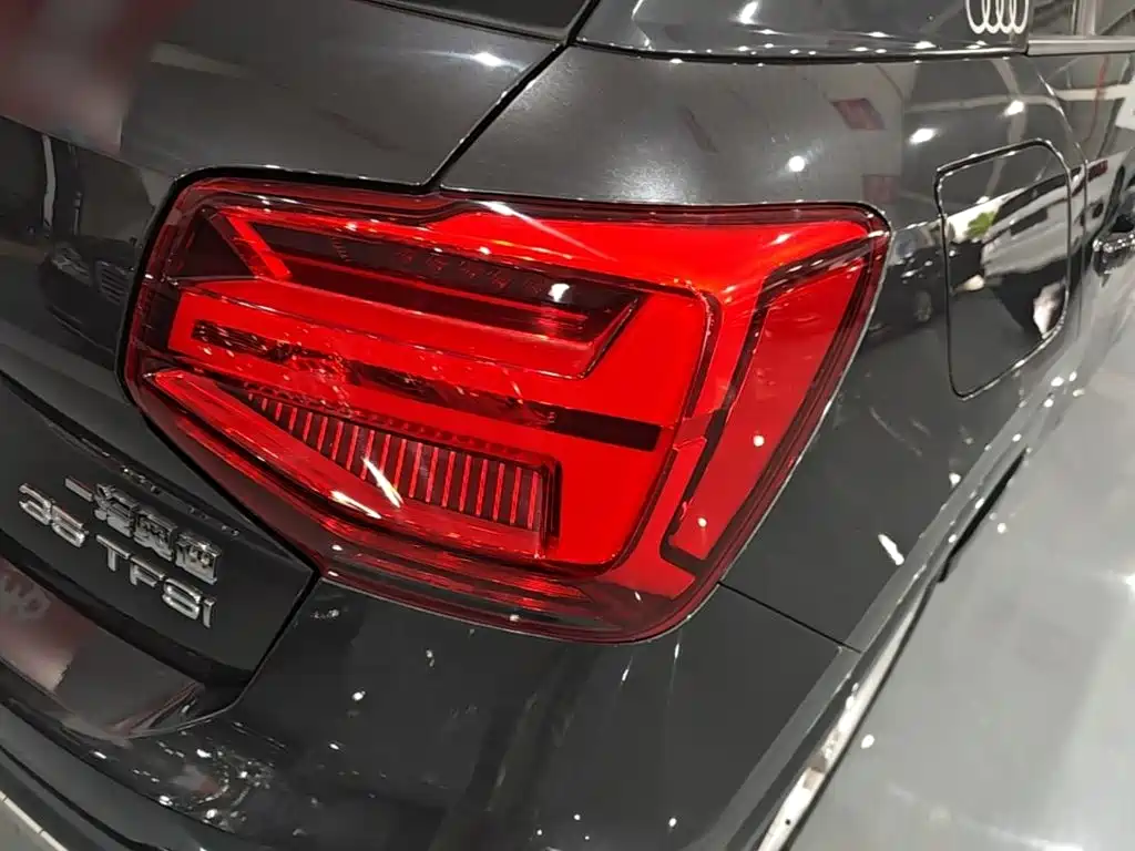 Audi Q2L — миниатюра 8