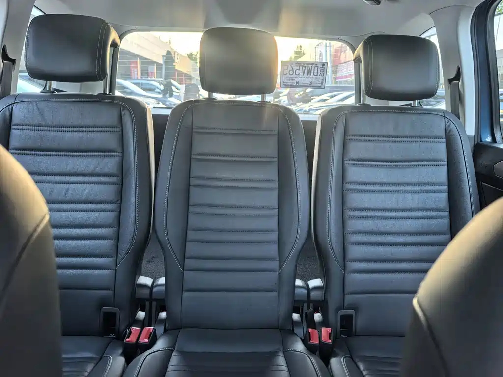 Volkswagen Touran — миниатюра 13