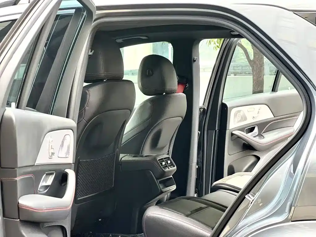 Mercedes-Benz GLE AMG — миниатюра 10
