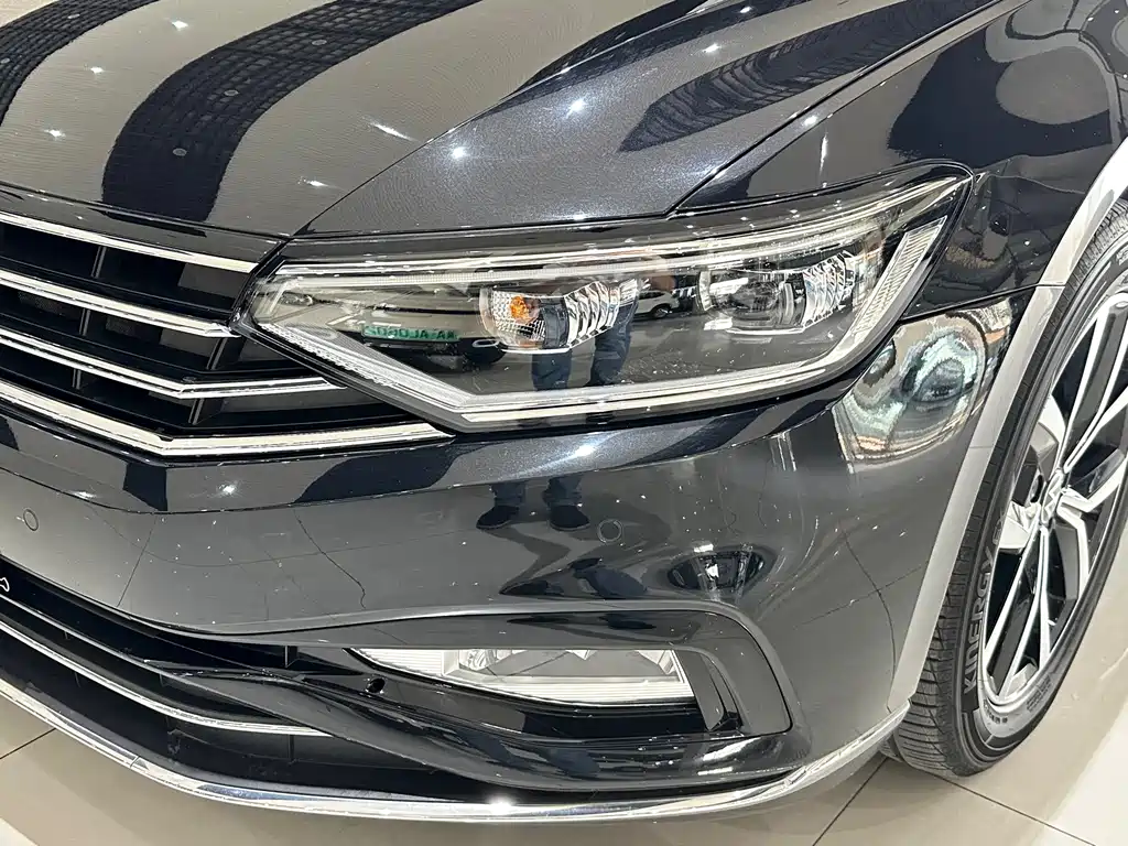 Volkswagen Magotan — миниатюра 3