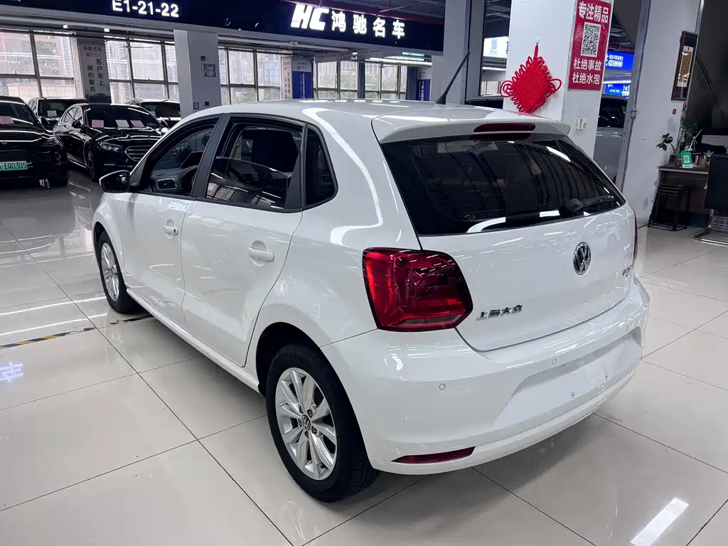 Volkswagen Polo — миниатюра 6