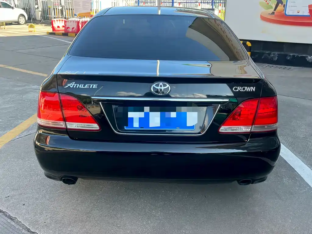 Toyota Crown 2005 3.0L Royal