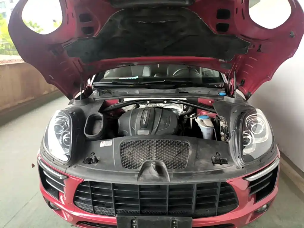 Porsche Macan — миниатюра 20