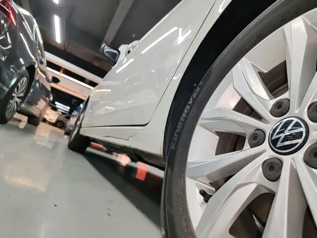 Volkswagen Polo — миниатюра 22