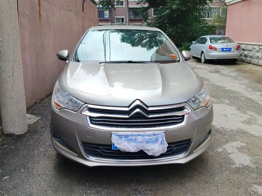 Citroen C4L 2014 1.8L MT