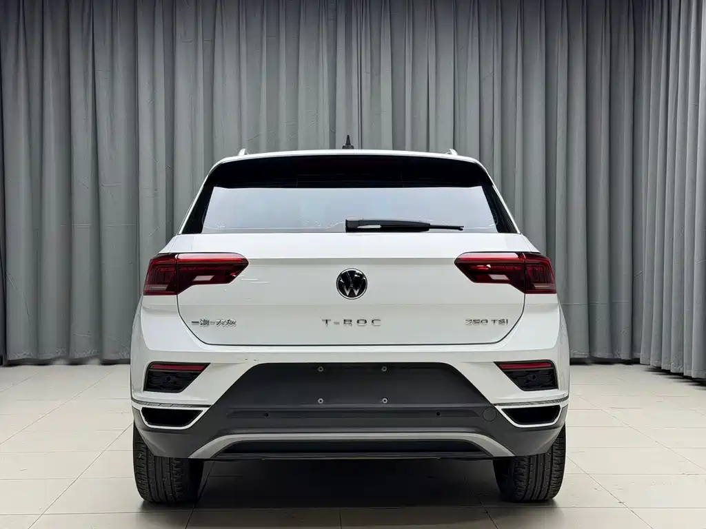 Volkswagen T-Roc — миниатюра 4