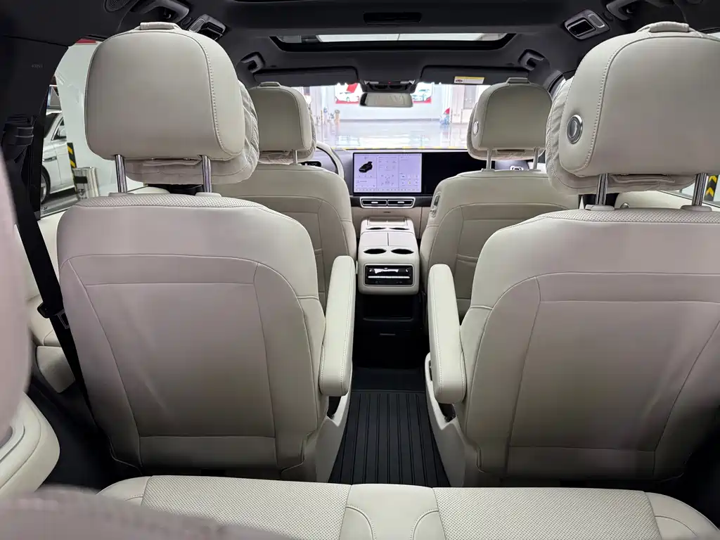 Li Auto Li L8 — миниатюра 5