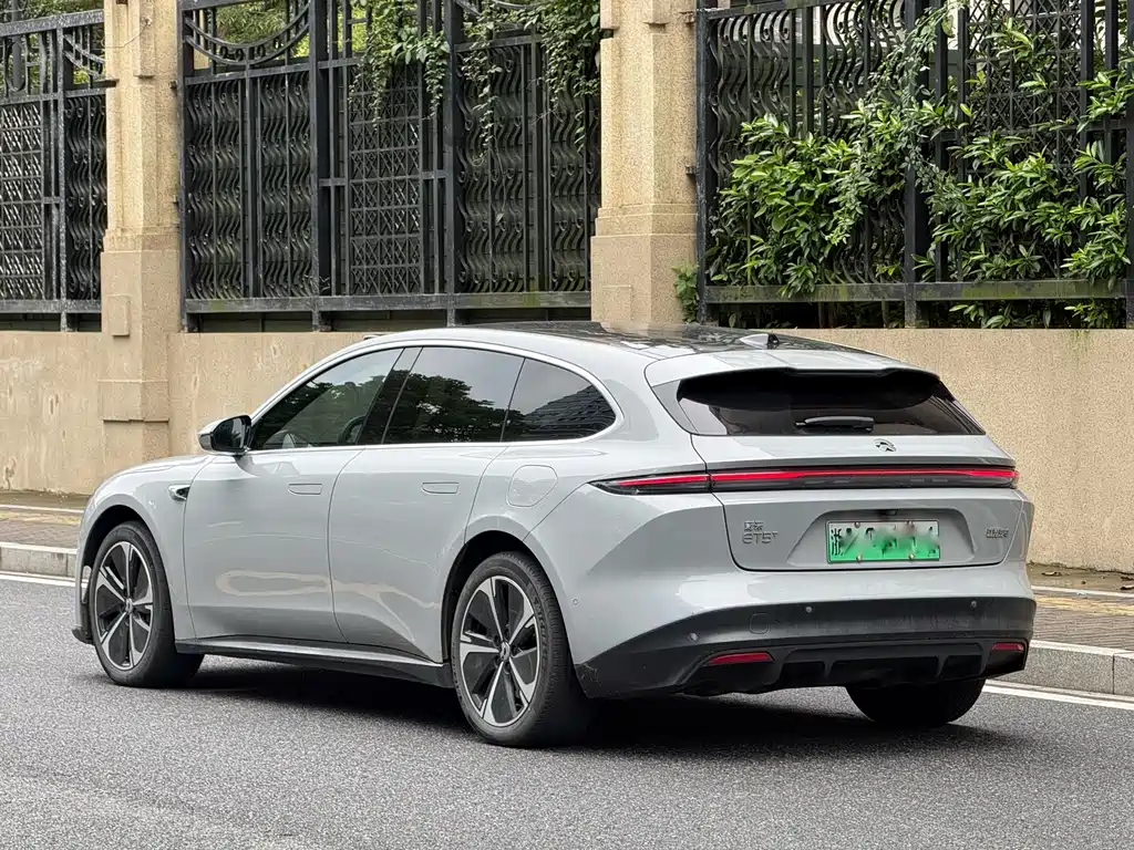 NIO ET5T — миниатюра 3