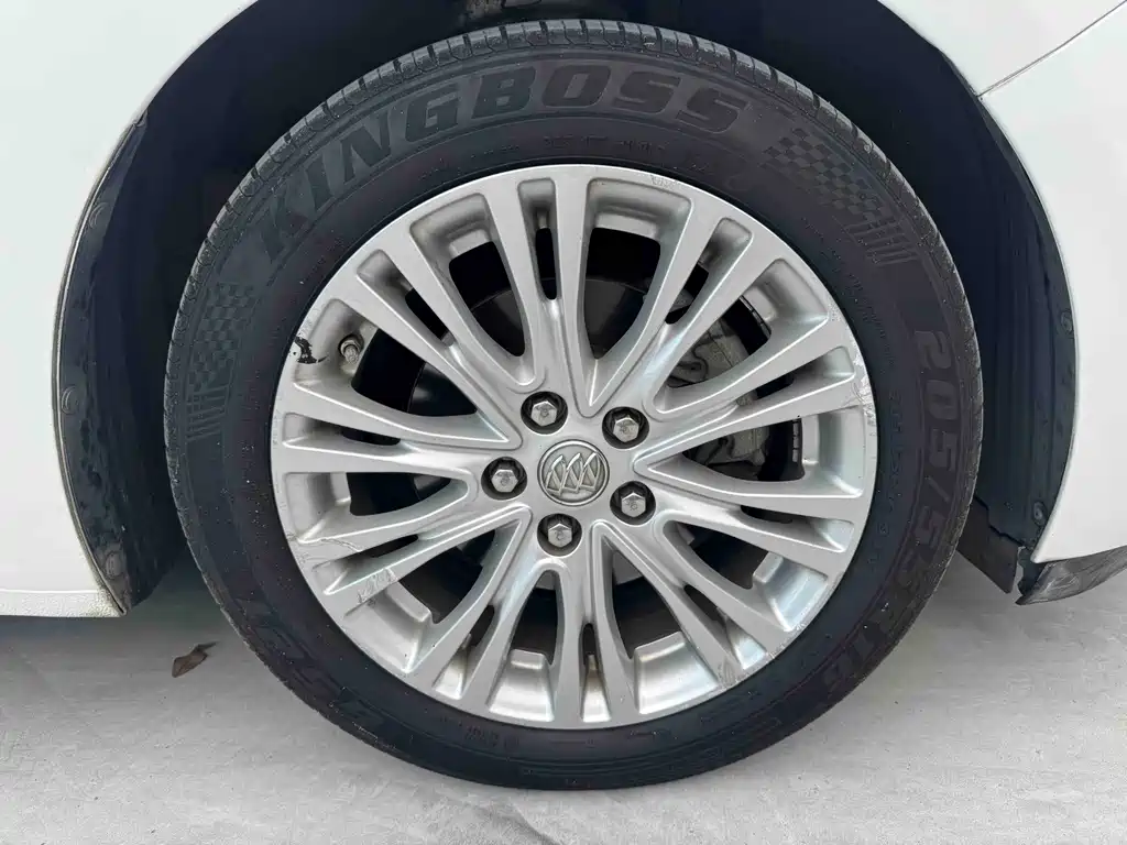 Buick Excelle — миниатюра 17