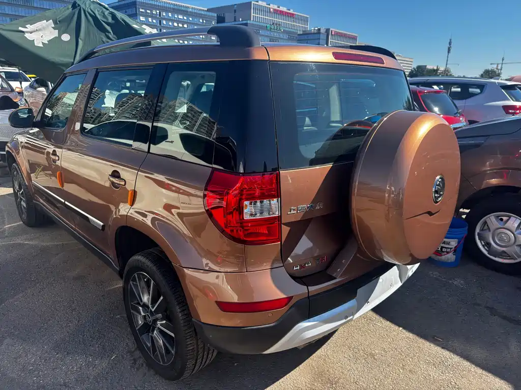 Skoda Yeti — миниатюра 10